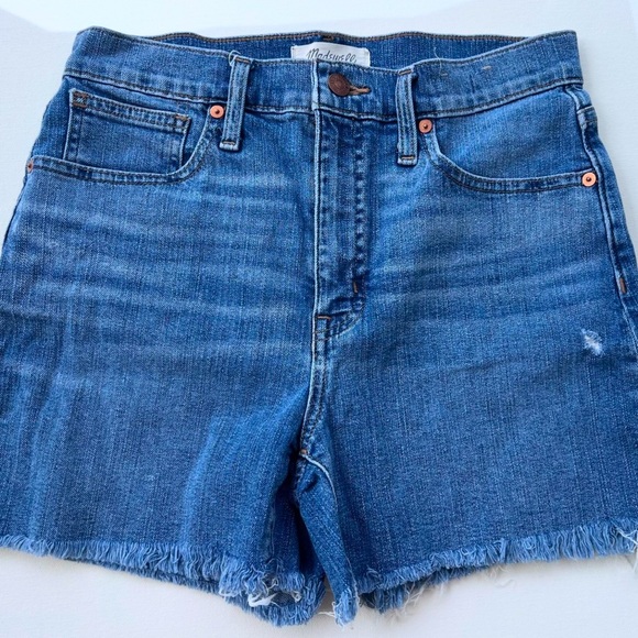 High rise Jean shorts - Picture 3 of 3